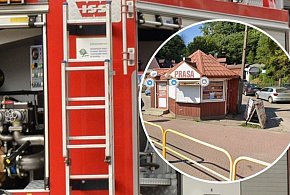 Żukowo. Spłonął charakterystyczny kiosk znajdujący się w centrum miasta-76492