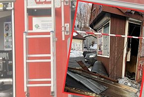 Żukowo. Spłonął charakterystyczny kiosk znajdujący się w centrum miasta-76492