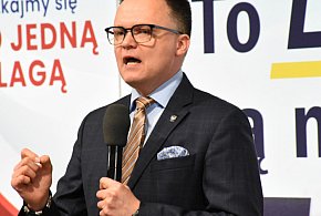 Polska 2050 w kryzysie. Co na to lider partii?