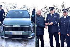 Nowy radiowóz dla kartuskiej policji. Klucze przekazano podczas uroczystości