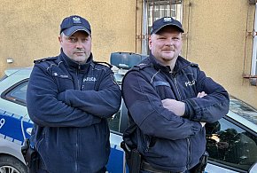 Sekundy decydowały o życiu 26-latka. Policjanci zdążyli w ostatniej chwili