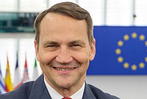 Sikorski o Czarnku: będzie dobrym kandydatem na premiera, ale w Afganistanie