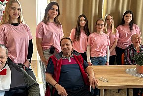 Kartuzy. Starość bez tabu. Licealistki podjęły temat, którego wielu unika