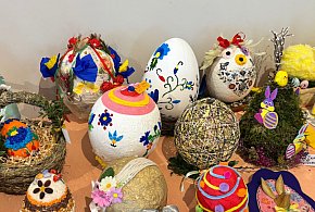 Somonino. Kto stworzył najpiękniejsze pisanki oraz kurki wielkanocne?