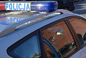 Ręboszewo. Pościg za kierowcą i pasażerem Audi. Porzucili auto w lesie
