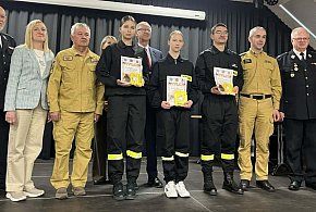 Te osoby świetnie wiedzą, jak zapobiegać pożarom. Będą reprezentować powiat