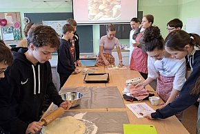 Uczniowie z Kartuz poznawali kulturę swoich rówieśników na Łotwie