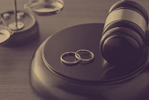 Prezydent znów wetuje. Tym razem chodzi o rozwody