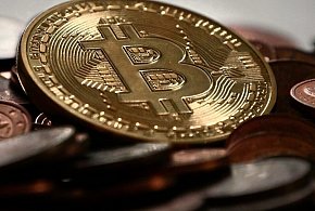 Onet ujawnia, jak prezes Zondacrypto wyprzedawał majątek po twórcy giełdy