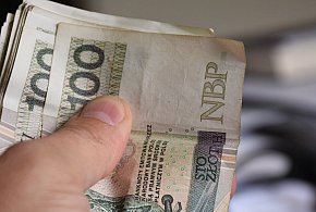 W dekadę pensja minimalna zwiększyła się o ponad 3 tys. zł