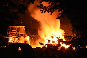 Mniej zgłoszeń o spalaniu śmieci w Sobótki. Mieszkaniec Leszczynek ukarany