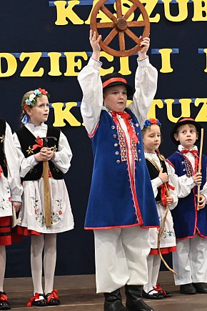 Przegląd Twórczości Kaszubskiej Dzieci i Młodzieży-30336