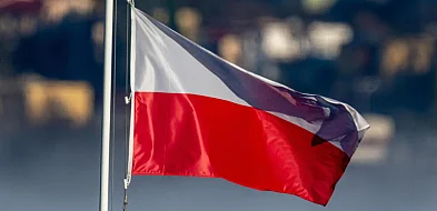 Flagę na Święto Niepodległości może wywiesić każdy, ale są pewne zasady-73733