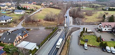 Odcinek drogi wojewódzkiej nr 224 w Grzybnie już po remoncie-75453