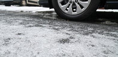 Przymrozek i opady deszczu. Po południu zrobi się ślisko-75694