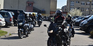 Motocykliści obawiają się kar za wspólne wycieczki. Zmieniły się przepisy