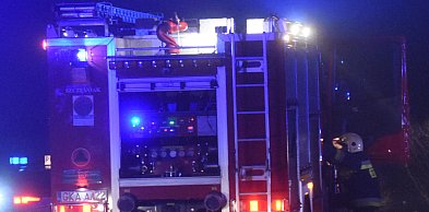 Dzierżążno. Nocny pożar na terenie opuszczonego ośrodka wypoczynkowego