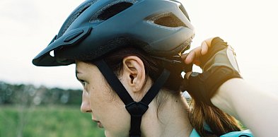 Nowoczesne kaski rowerowe – technologie ochronne