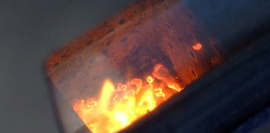 Ten opał stał się luksusowym towarem. Ceny rosną jak szalone