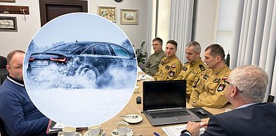 Jazda po zamarzniętych jeziorach pod lupą służb. Zespół Kryzysowy apeluje