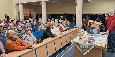 Duże zainteresowanie książką o Kaszubskim Królu, ks. Hilarym Jastaku