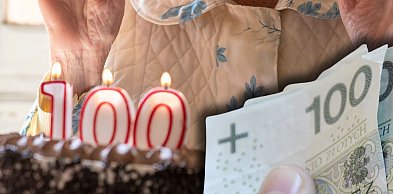 Region. Przybywa stulatków. ZUS wypłaca im specjalną premię