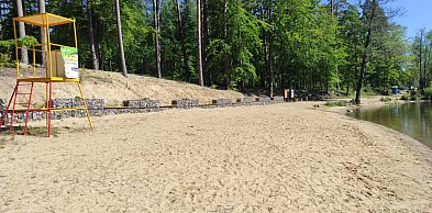 Sulęczyno. Nowy pomost, ławki i parasole - wkrótce rozbudowa kąpieliska