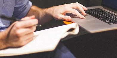 Urzędnicy dzwonią i pytają o KSeF. Doradcy podatkowi radzą czego nie mówić