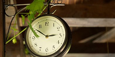 W nocy z soboty na niedzielę zmieniamy czas na letni