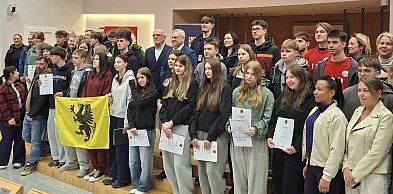 Młode talenty ruszyły w rejs Pogorią. Są też uczniowie z pow. kartuskiego