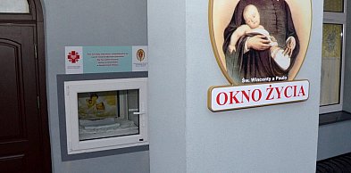 Kilkudniowy chłopiec znaleziony w Oknie Życia w Kartuzach