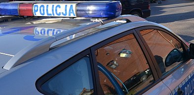 Ręboszewo. Pościg za kierowcą i pasażerem Audi. Porzucili auto w lesie