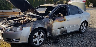 Dzierżążno. Audi nagle stanęło w ogniu. To było podpalenie?
