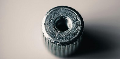 Jak wykorzystać magnesy walcowe w praktyce i dlaczego magnesy neodymowe są tak cen