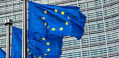 Większość z nas nie wyobraża sobie Polski poza UE