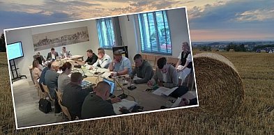 Sulęczyno. Gmina będzie przypominać: na wsi trwa produkcja żywności