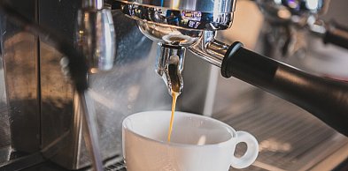 Jak wybrać ekspres do kawy do lokalu gastronomicznego?