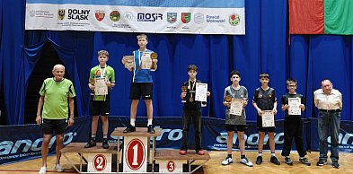 Tenis stołowy. Oliwier Woźniak Mistrzem Polski młodzików
