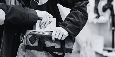 Chwaszczyno. Kradła w jednym ze sklepów. To nie był jedyny problem-73565