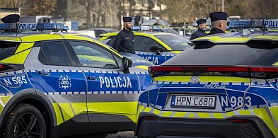Region. Policja otrzymała ekologiczne radiowozy. Pomogła m.in. gm. Żukowo-73698