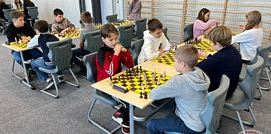 Świetne wyniki szachistów z Przyjaźni i kartuskiej "Dwójki"-73718