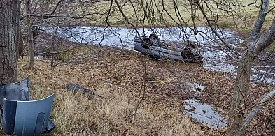 Kaplica. Dachował i prosił, by nie wzywać policji. Już wiadomo dlaczego-73859