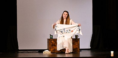 Kartuzy. Premiera spektaklu Welewetka. Czy Kaszuby naprawdę znikają?-73862