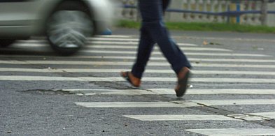 Banino. Mężczyzna ranny w wypadku. Przechodził w niedozwolonym miejscu-74231