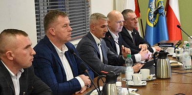 Sierakowice. Awantura na sesji. Nie będzie referendum!-75060