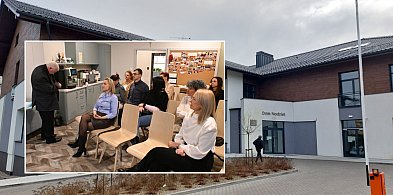 Kartuzy. Hospicjum to wspólnota, nie tylko mury."Pomaganie daje szczęście"-75222