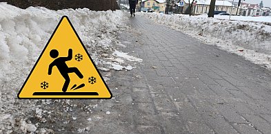 Jest ekstremalnie ślisko! Gołoledź daje się we znaki na Kaszubach