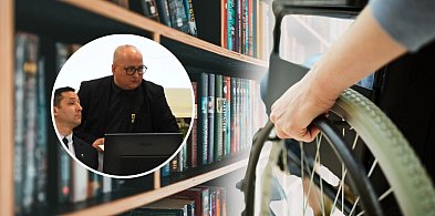 Sierakowice. Radny pyta o dostęp osób niepełnosprawnych do biblioteki