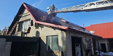 Egiertowo. Poważny pożar budynku jednorodzinnego