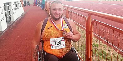 Kamil Żeromski - siłacz z Sulęczyna. Walczy o samodzielność i kolejne medale